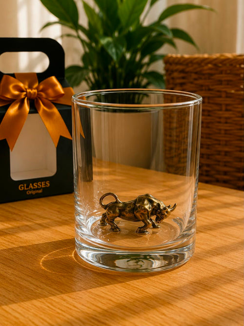 Whiskey Glass Bull
